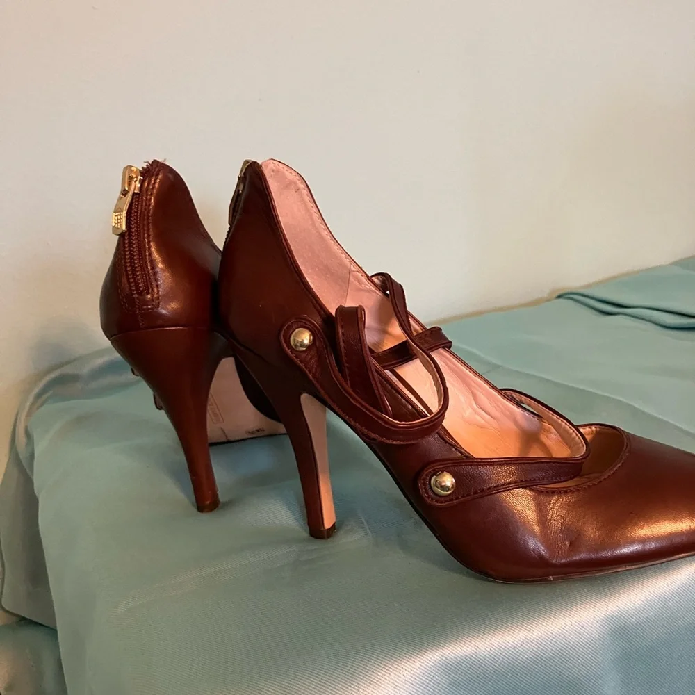 Vince Camuto Women's Dark Brown Strappy Heels